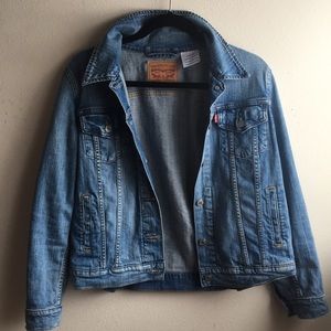 Levi’s denim jacket
